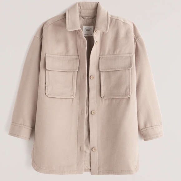 ‼️SOLD‼️Abercrombie & Fitch Oversized Cozy Shirt Jacket - Picture 2 of 7